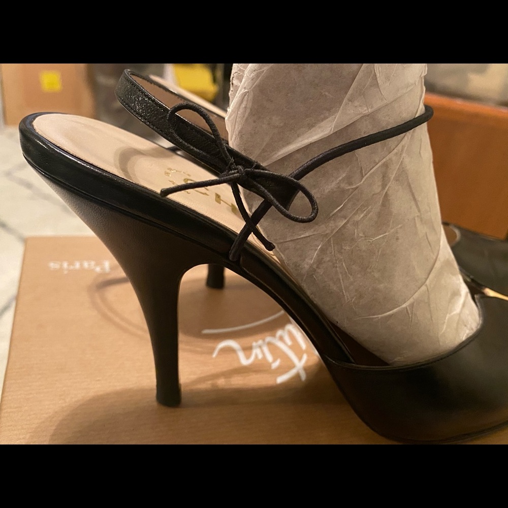 CHANEL SLINGBACKS